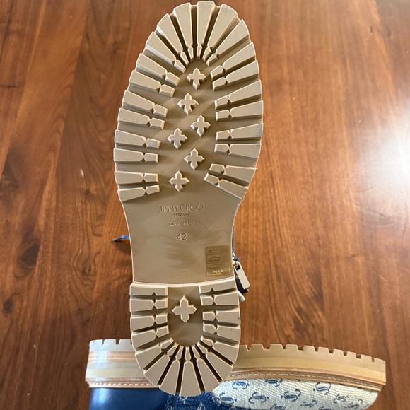 Jimmy Choo Men's Turing Sand Dune Monogram Lace-Up Boots - EU 42/US 9 brand new - Picture 6 of 8